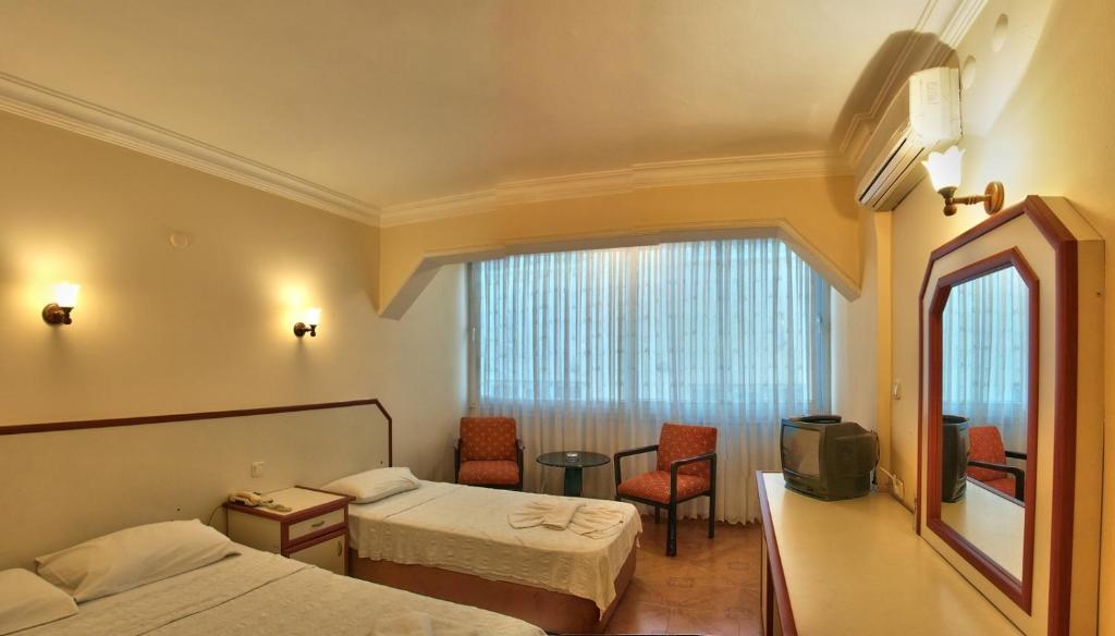 Hotel Santur Kusadası Zimmer foto