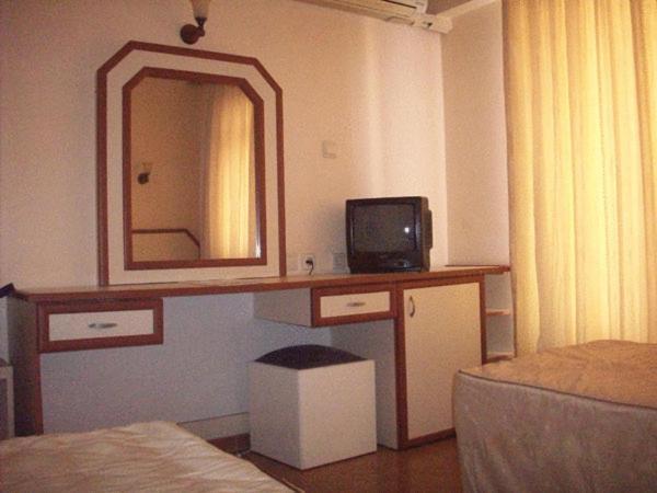 Hotel Santur Kusadası Zimmer foto
