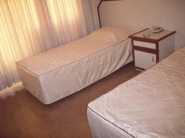 Hotel Santur Kusadası Zimmer foto